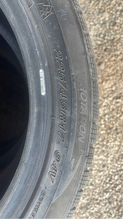 Продам зимние шины