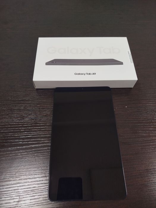 Продам почти новый планшет Samsung