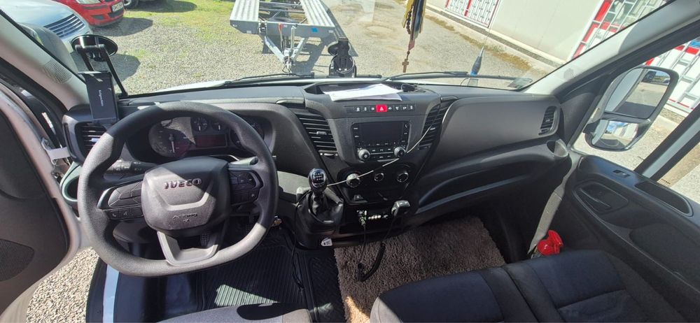 Iveco daily 3.0 2022 cu prelata |2 Bucați|