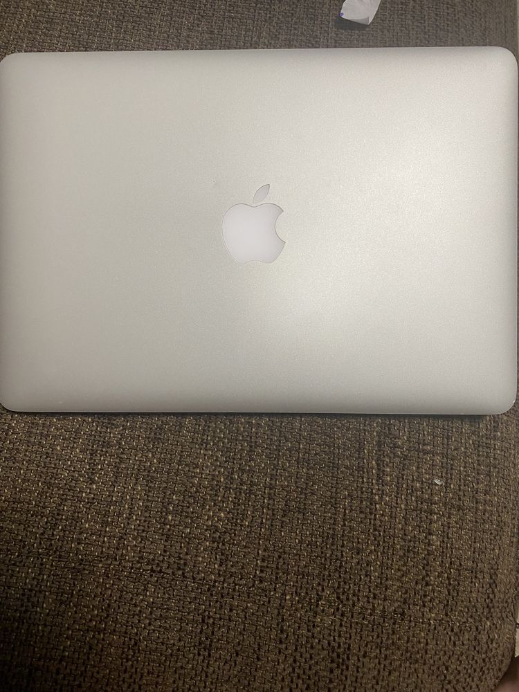 Vand macbook pro retina 2015