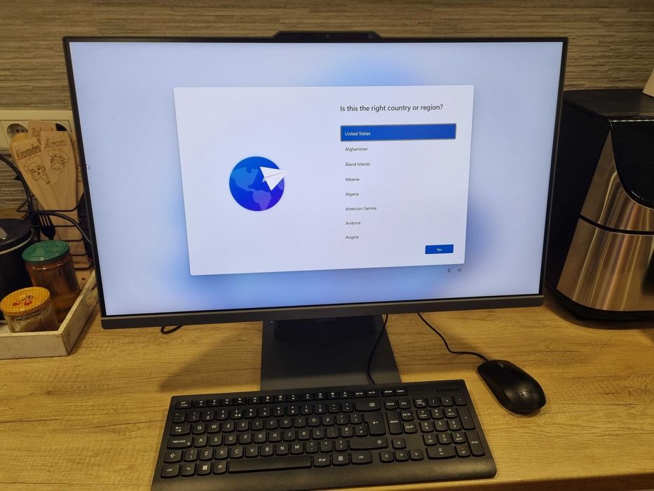 Lenovo AIO 27IRH9 Intel® Core™ i7 , 27", Full HD , 16GB DDR5, 1TB  Nou