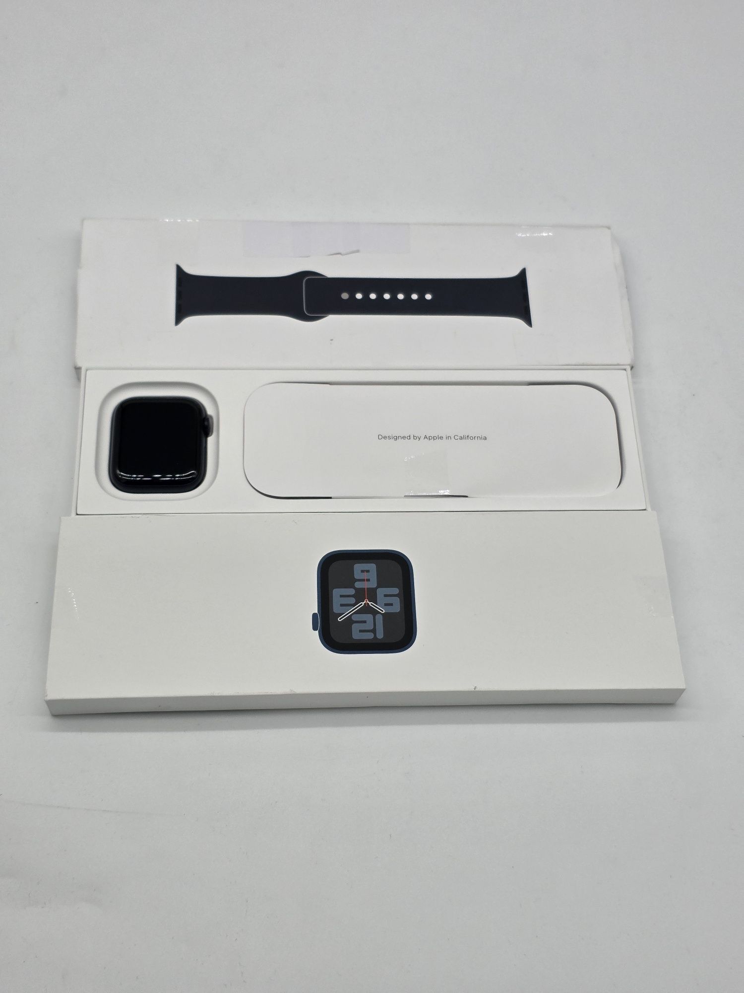 Apple Watch SE (2023), GPS, Cellular, Carcasa Midnight Aluminium 44mm,