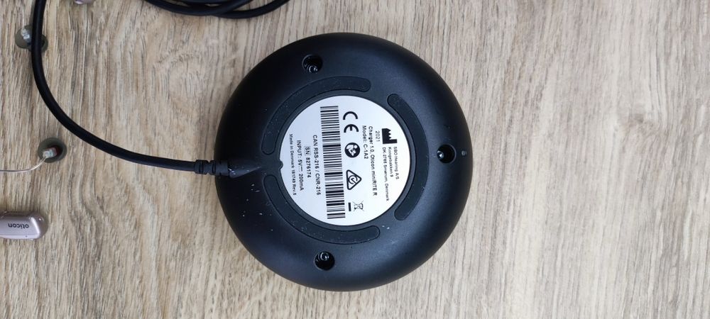 Aparat auditiv Oticon More1 cu Oticon mini Rite R