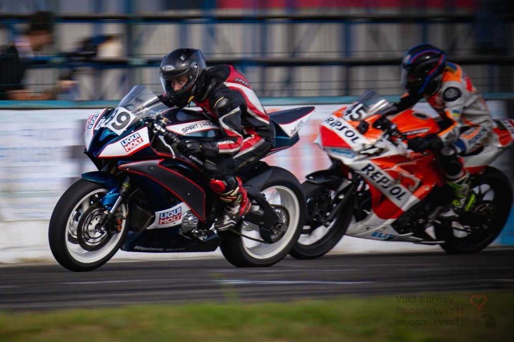 Yamaha YZF R6 ready to race/Gata de cursă