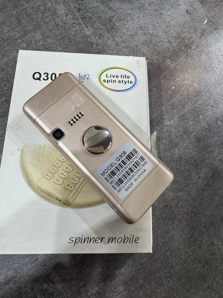 Mini telefon spiner gold