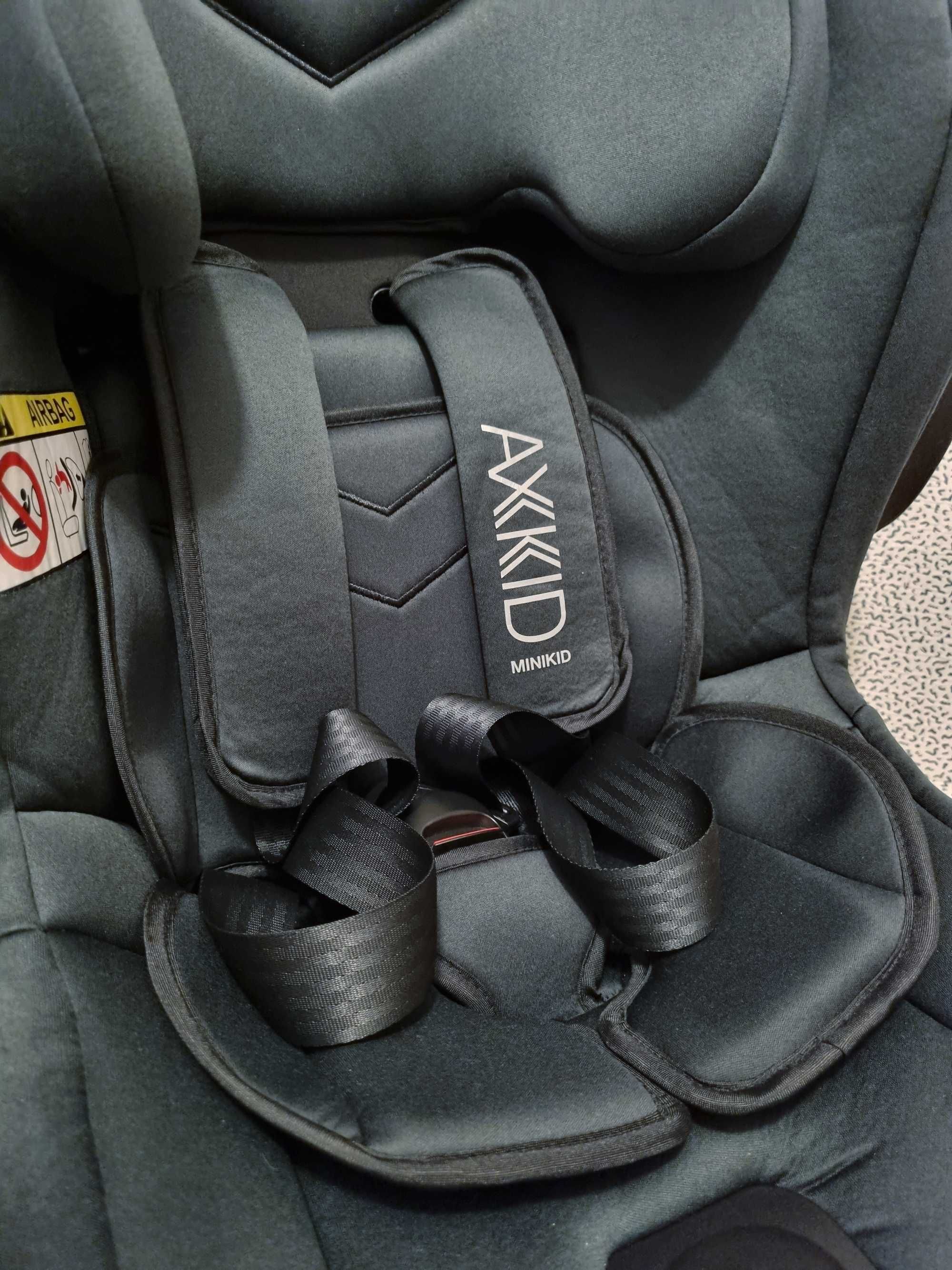 Scaun Auto Rear Facing Axkid Minikid 2 (2022/23)