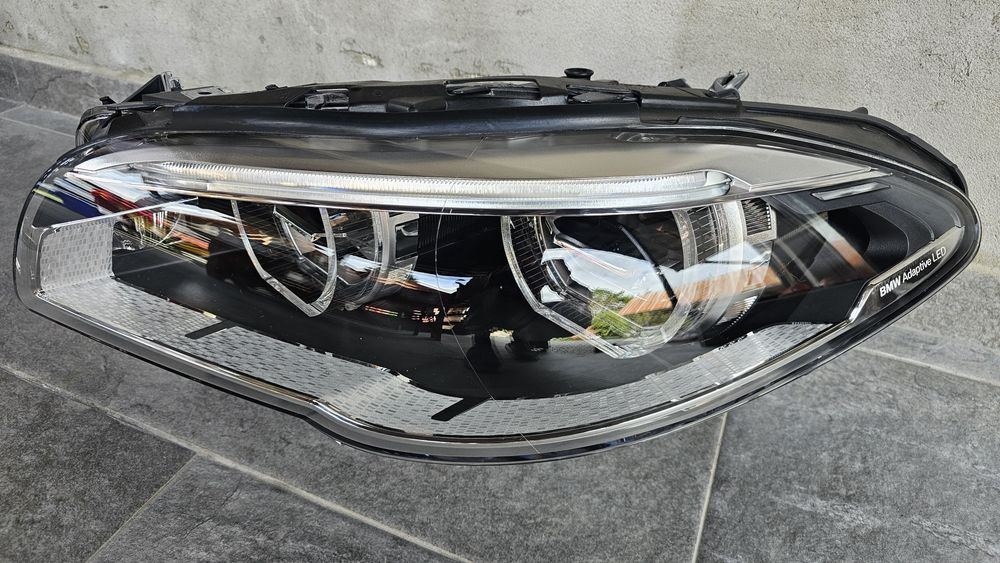 Far stanga  bmw f10 f11 full led adaptive
