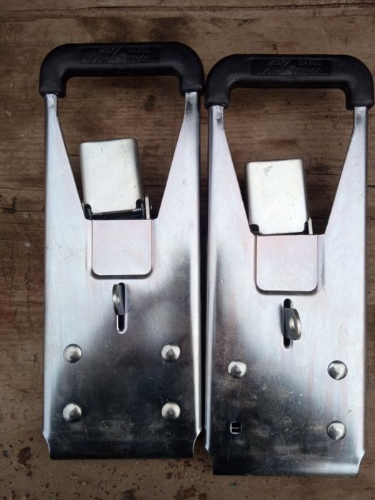 Продам фурнитуру на ворота