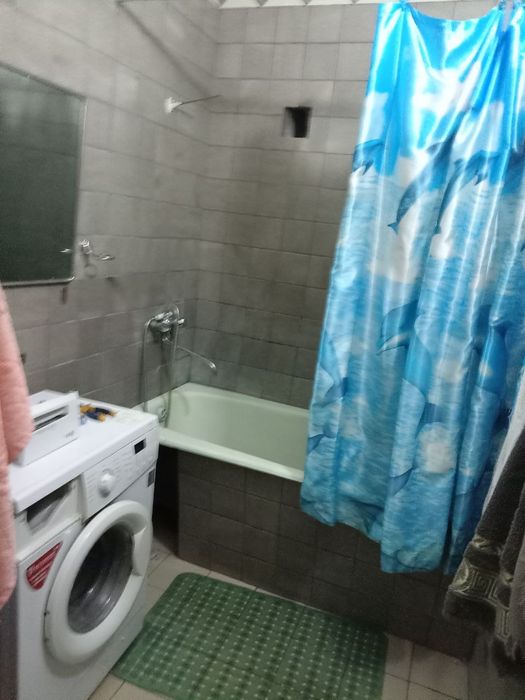 3 xonali uy sotiladi