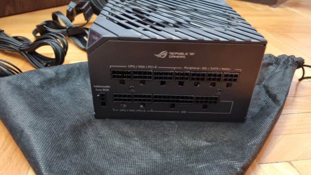 Sursă Full-modular Asus Rog Thor 850w Platinum