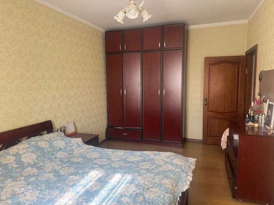 СРОЧНО! Продаётся 4-комнатная квартира — Сергели-7, 3-я станция метро!