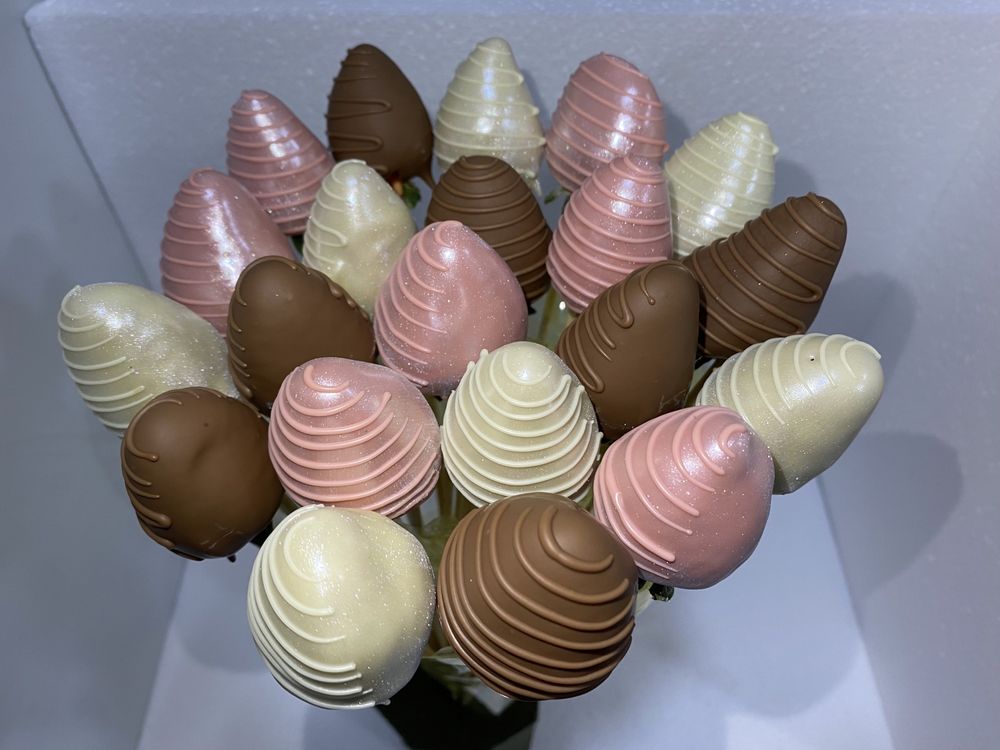 Клубника в шоколаде Candylab.uz