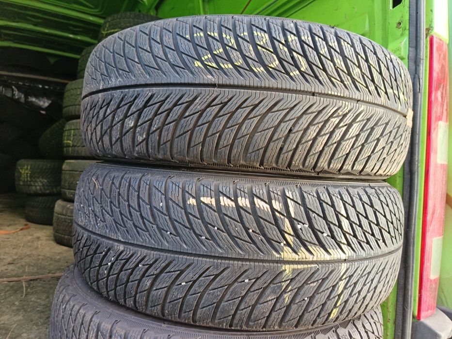 Anvelope MS iarna 235 60 17 Michelin 8.9mm 2020