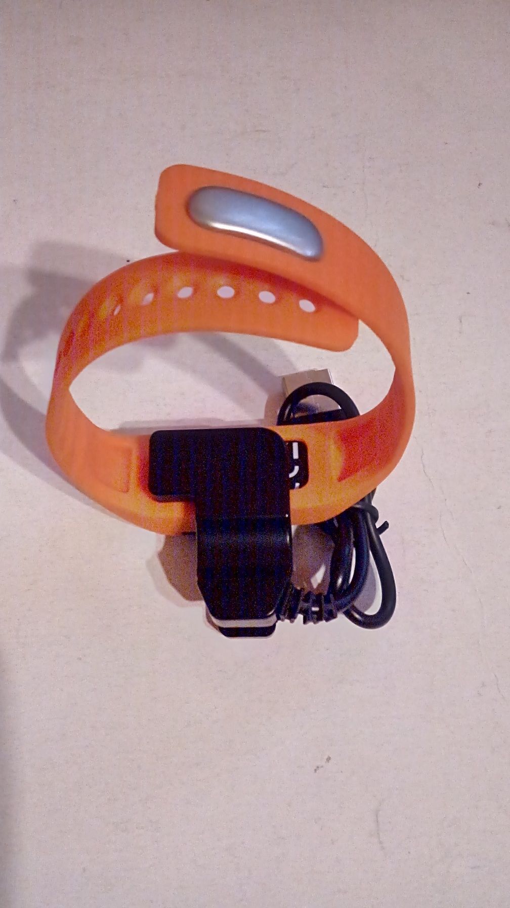 Brățară/ceas fitness KEEP FIT P330.758 nou.