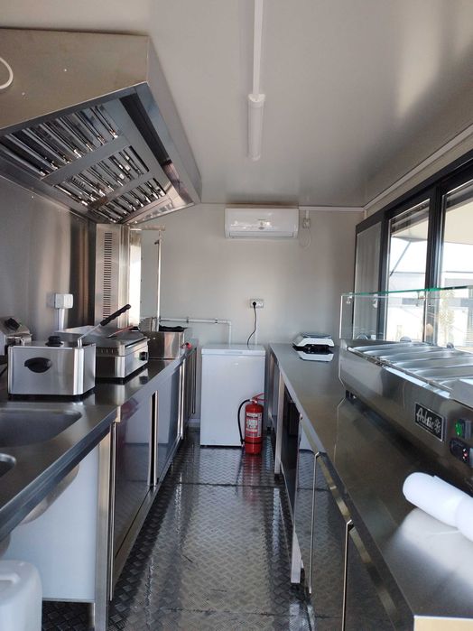 Inchiriez sau vand Rulota fast food lux