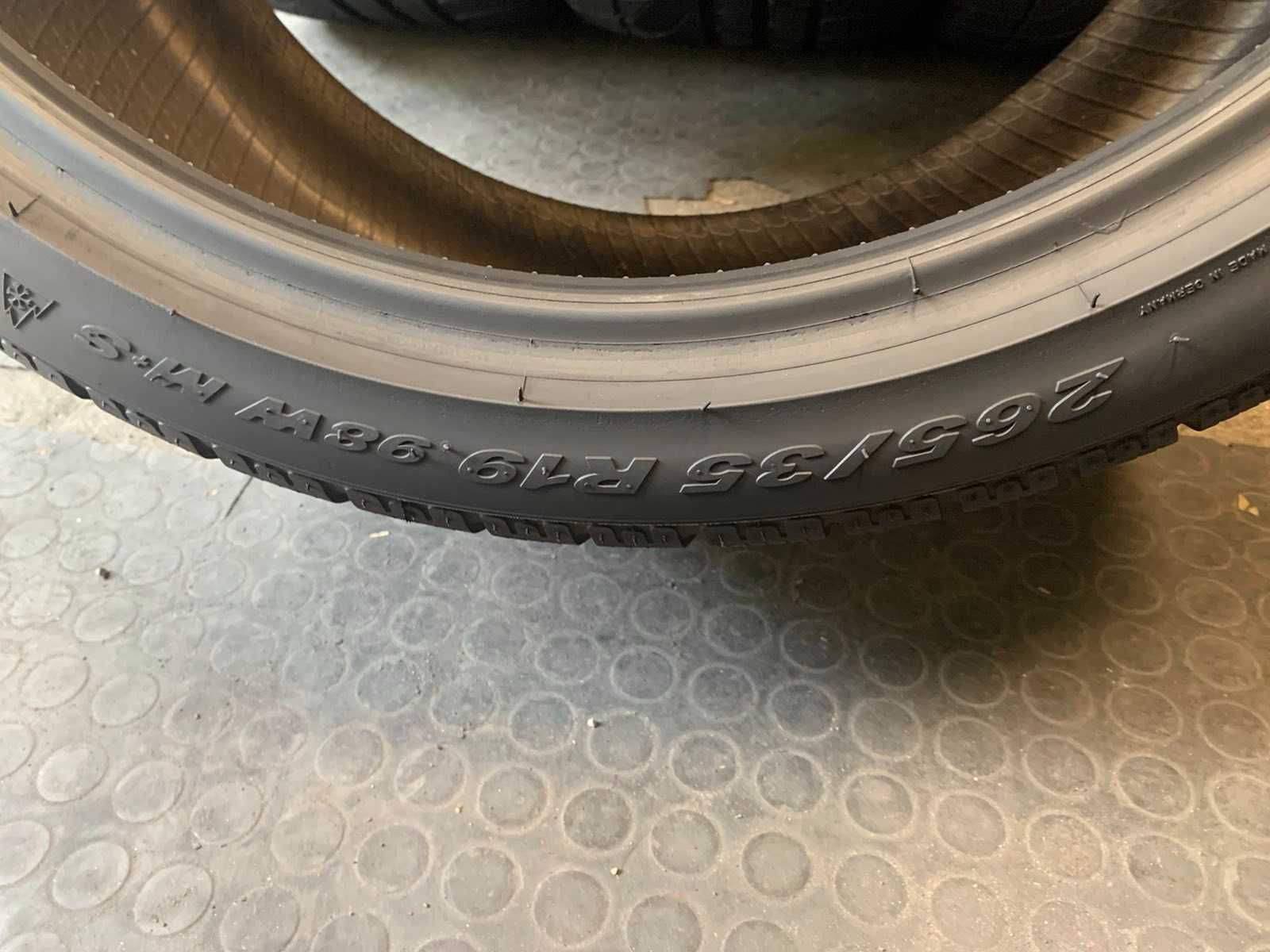 265 35 19 зимни гуми PIRELLI SOTTOZERO, 4 броя