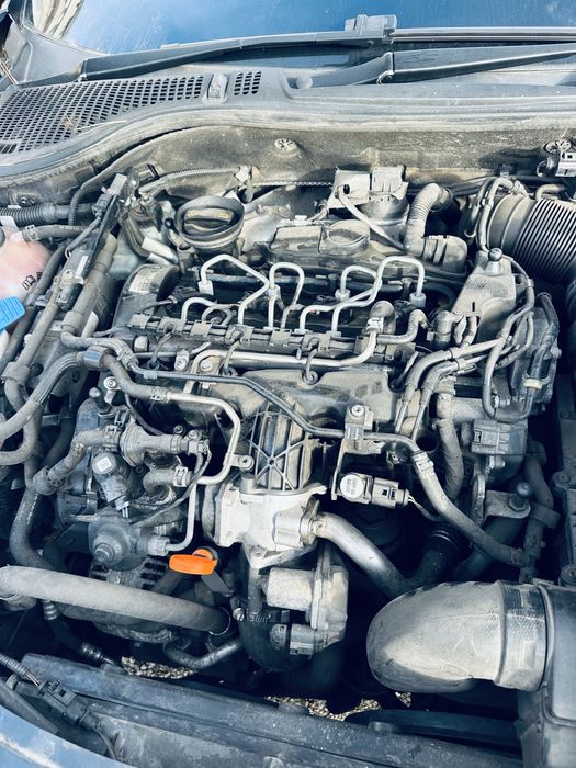 Продавам на части Шкода Октавия