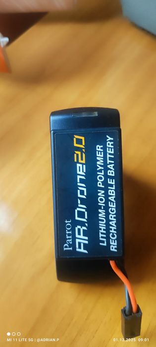 Încărcător + acumulator Drona Parrot