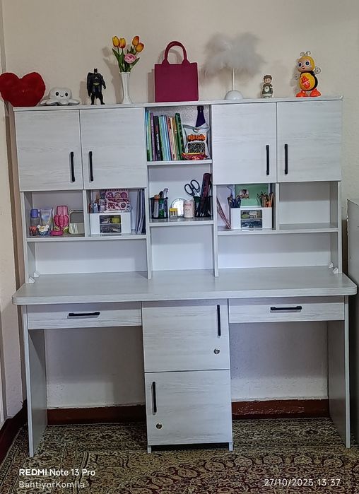 Yangi parta  oppoq chiroyli kotagina juda baqvat