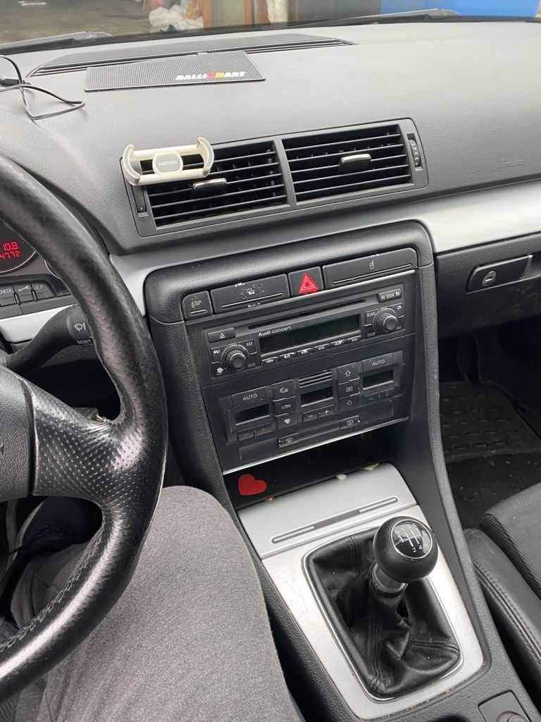 Audi a4 b6 2.5tdi 163hp S line 6 скорости ръчка