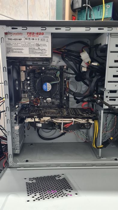 Unitate PC Gaming i5 7400 video 4GB RX 570 8GB RAM SSD