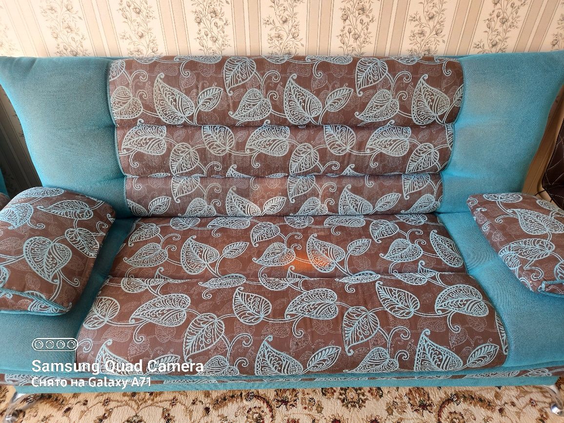 Мягкий уголок диван и 2 кресло б/у