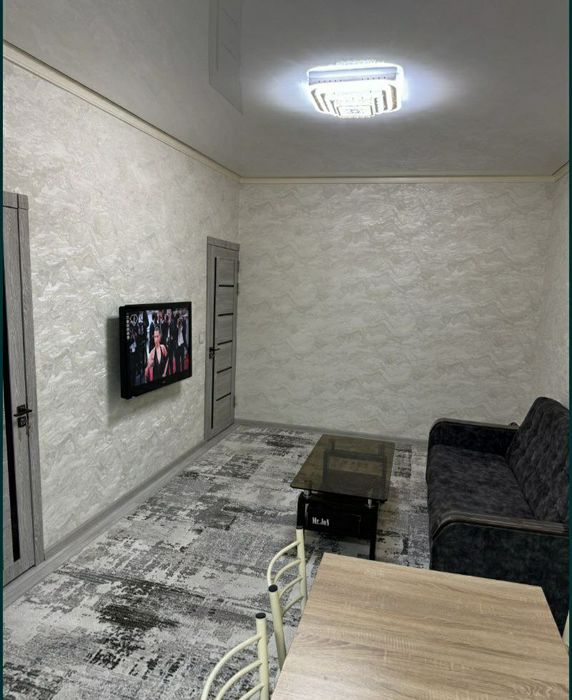 Квартира продаётся Чиланзар 24 квартал 1в2/1/4 меб тех заправка