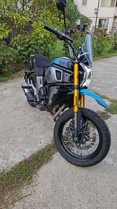 Cfmoto clx700 adventure