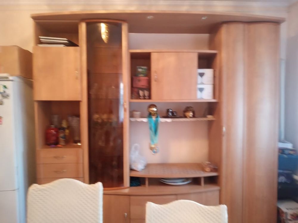 Продается сервант