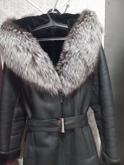 Продам дублёнку женскую