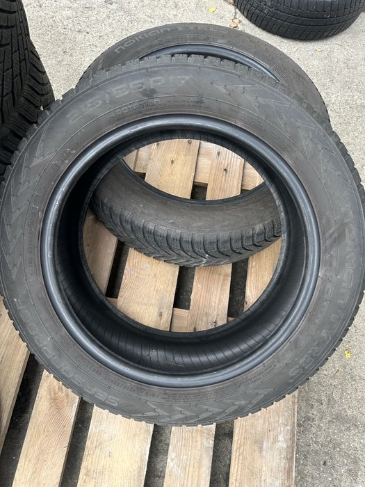 Anvelope iarna 215/55/17, Nokian, dot 2521
