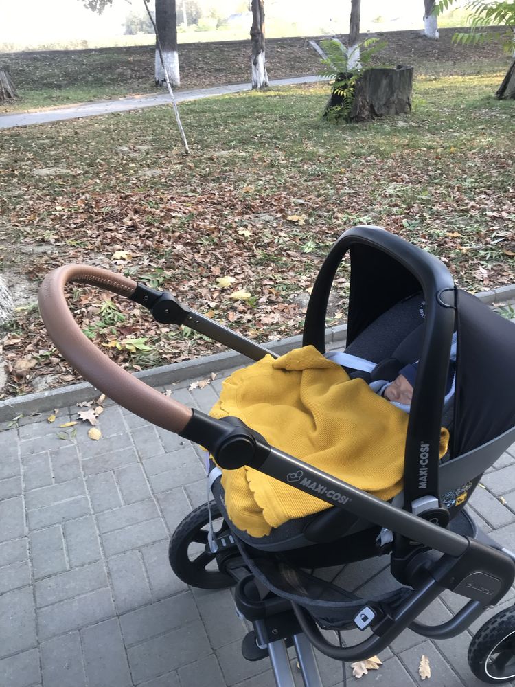 Cărucior Maxi Cosi Nova 3 in 1 (parte sport, landou, scoica)