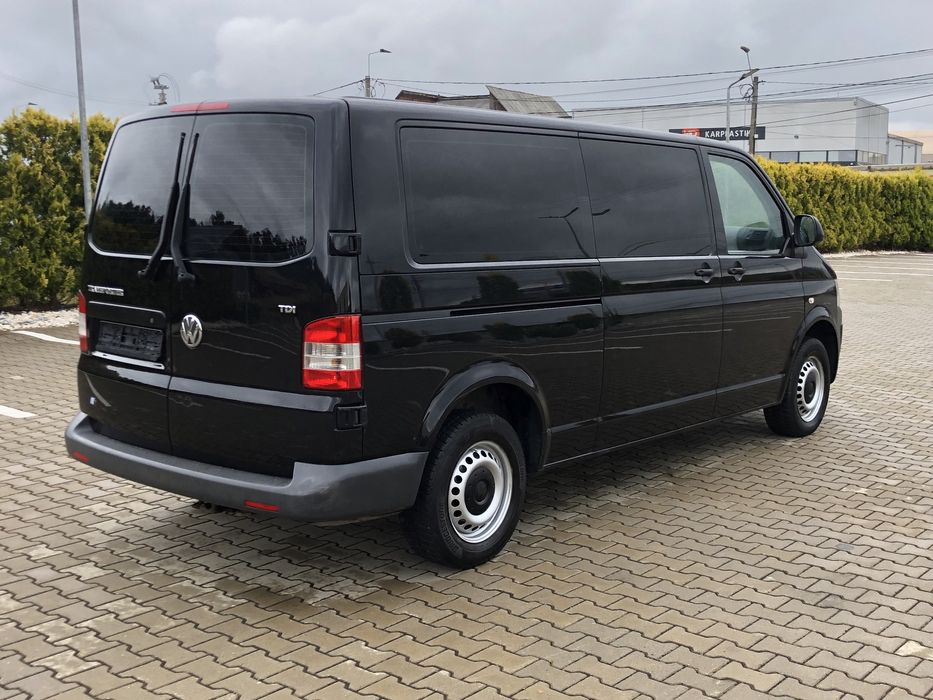 VW Transporter T5 lung 9locuri an 2010 2.0tdi 102cp clima usi spate