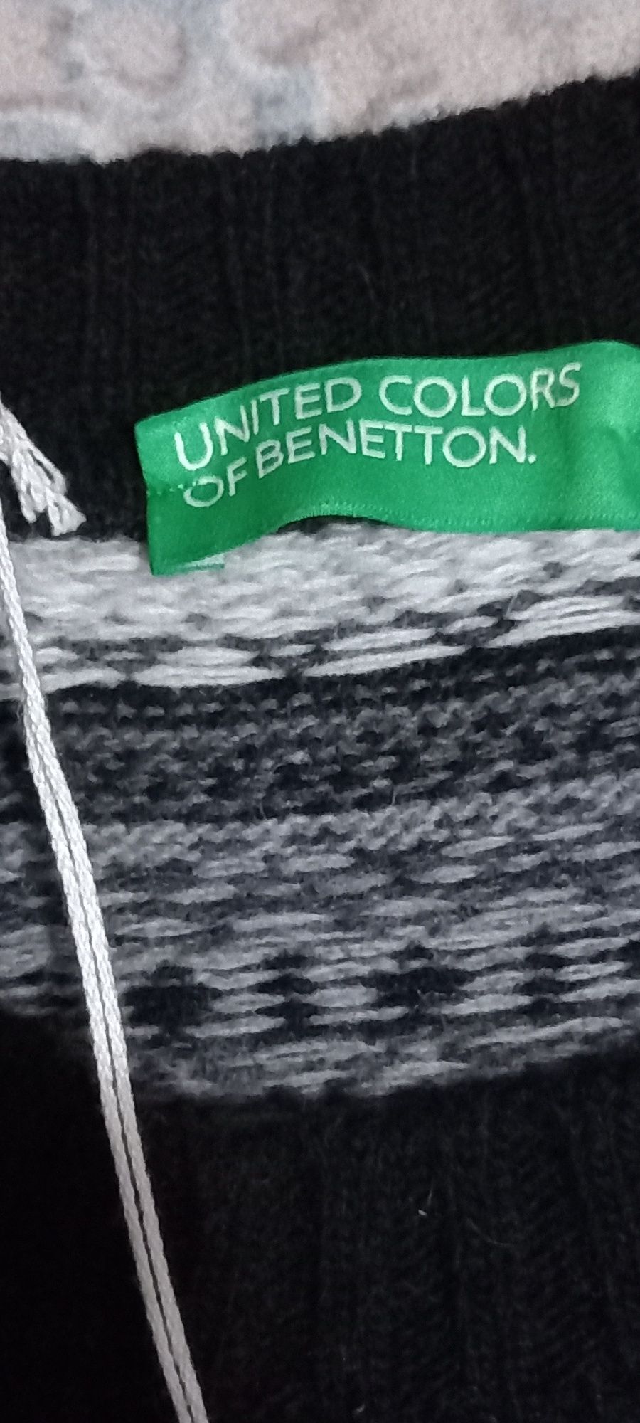 Pulover United Colors Of Benetton nou