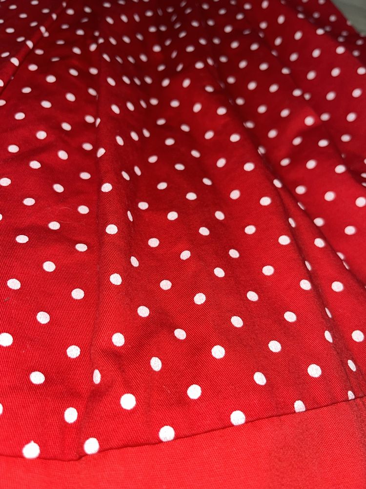 Червена Дамска рокля на точки, размер S