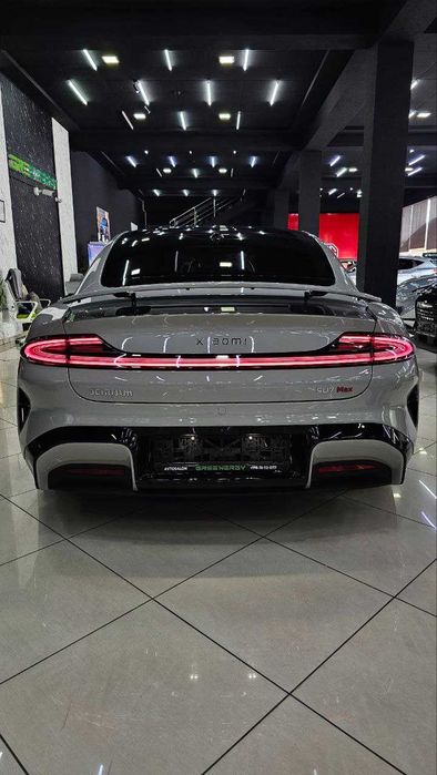XIAOMI SU7 max 2024