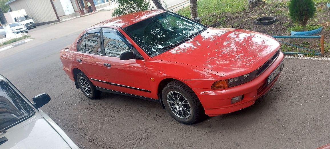 Продам Mitsubishi galant