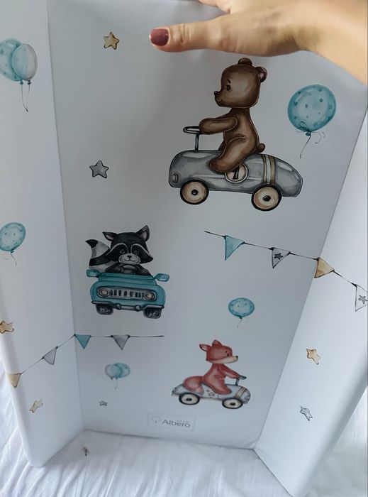 Vand masa de infasat noua