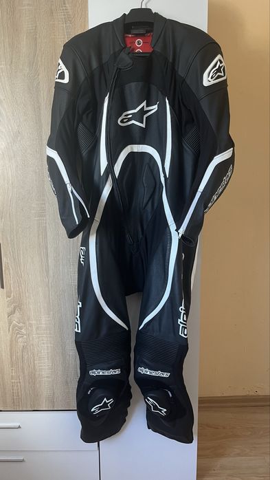 Цял екип Alpinestars Orbiter