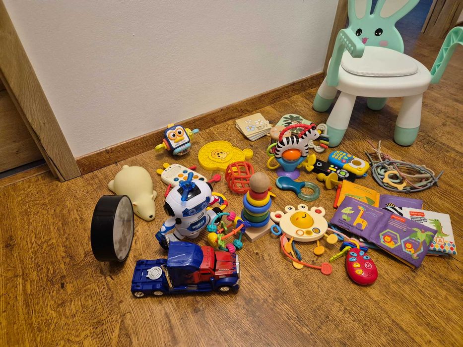 Vand jucarii ...multe si functionale si frumoase si utile