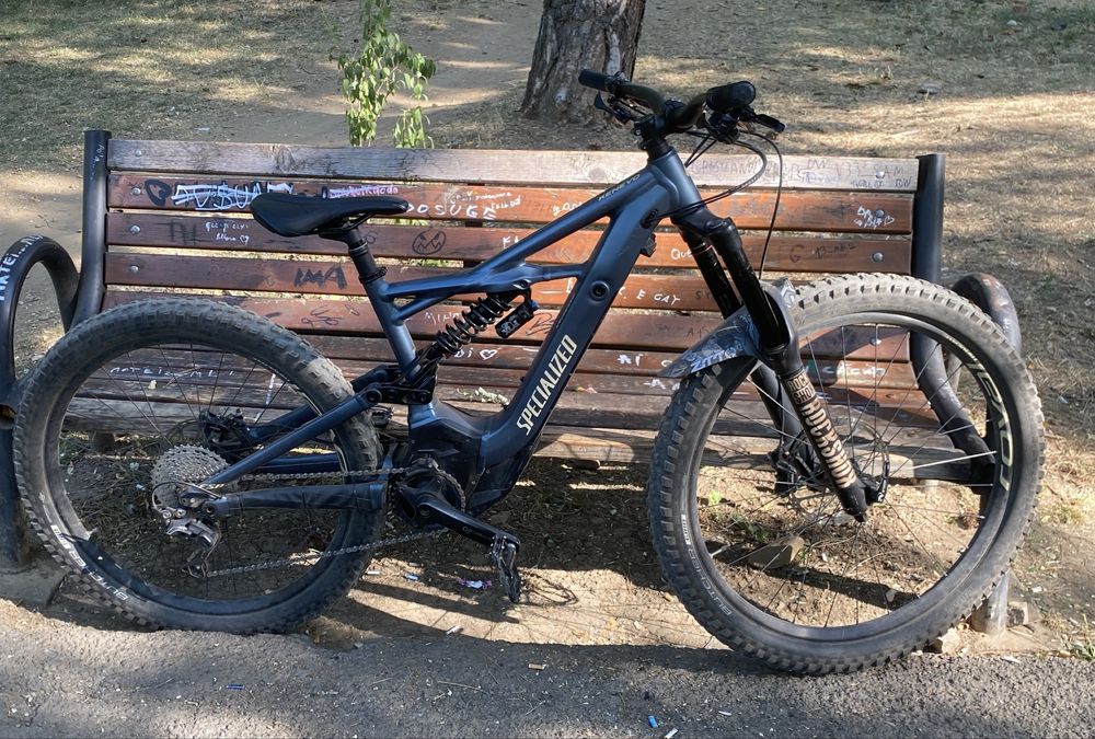Bicicleta electrica specialized kenevo comp 2019