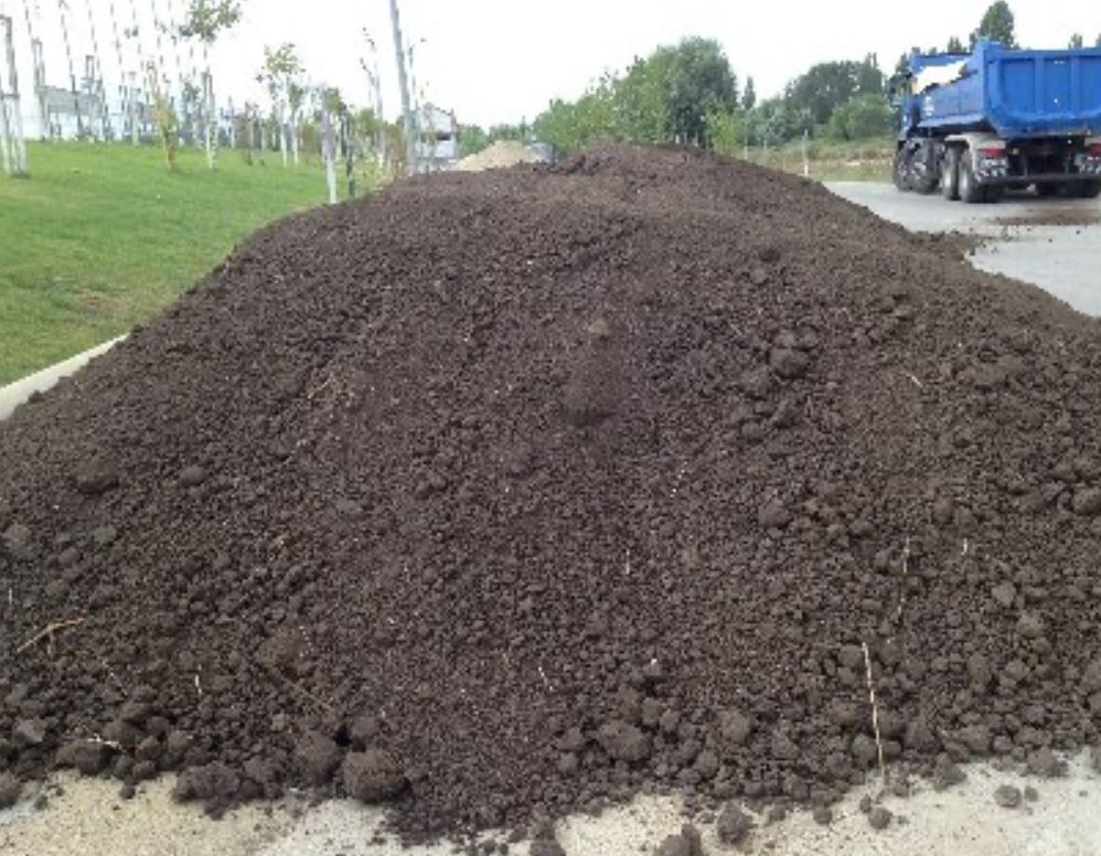 Nisip Sort piatra Balastru Pamant vegetal