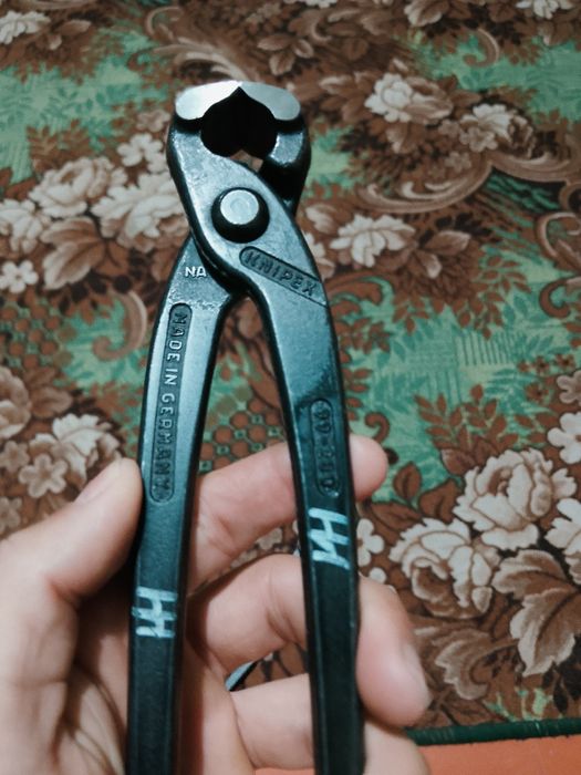 Продаю кусачки новые