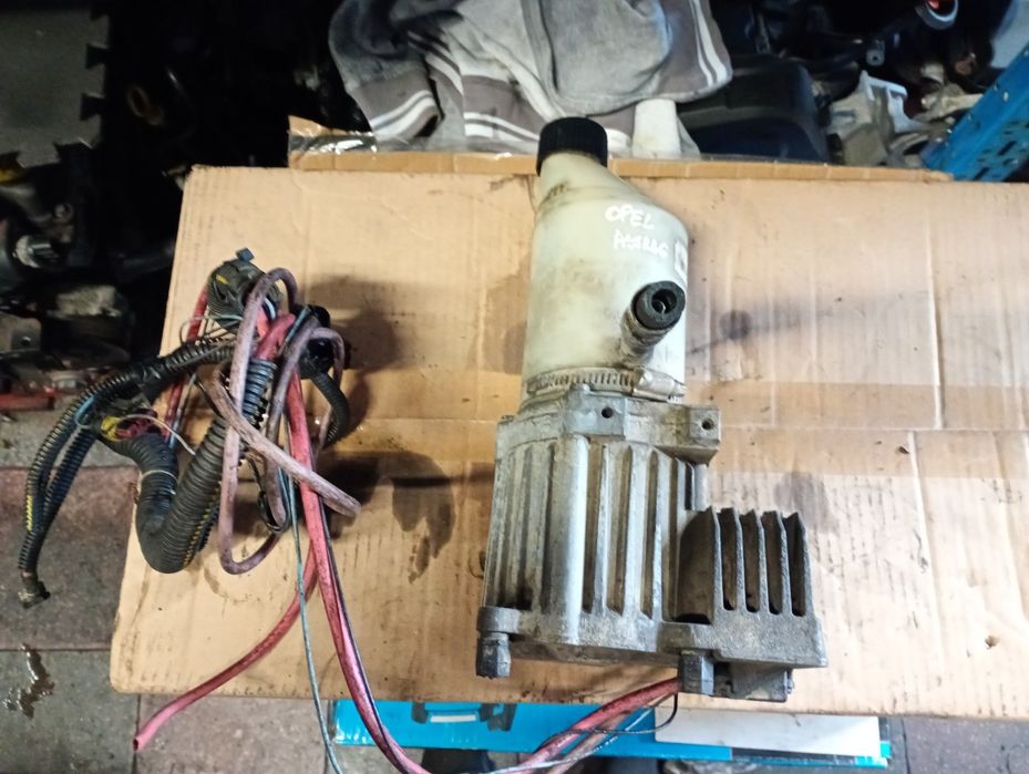 Pompa servo servodirectie Opel Astra g perfect functionala