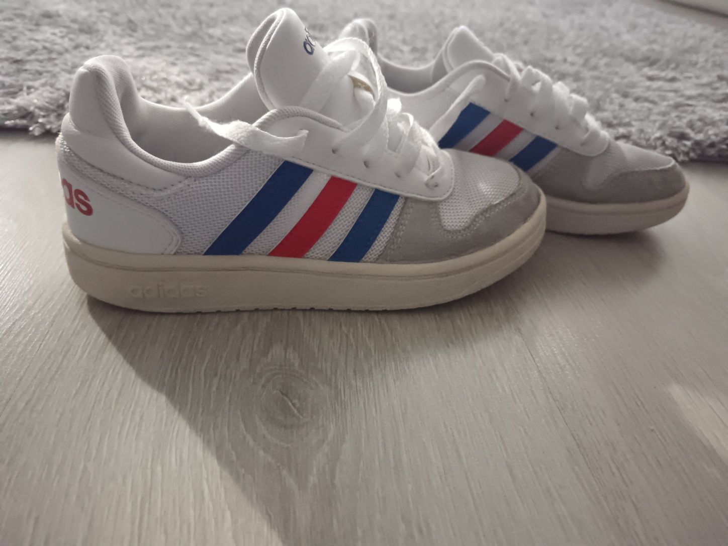 Adidas - маратонки