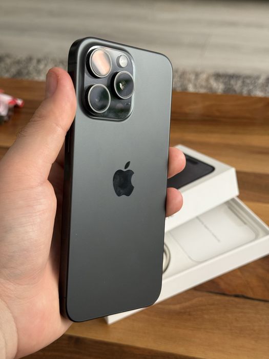 Iphoen 15 PRO MAX 256GB