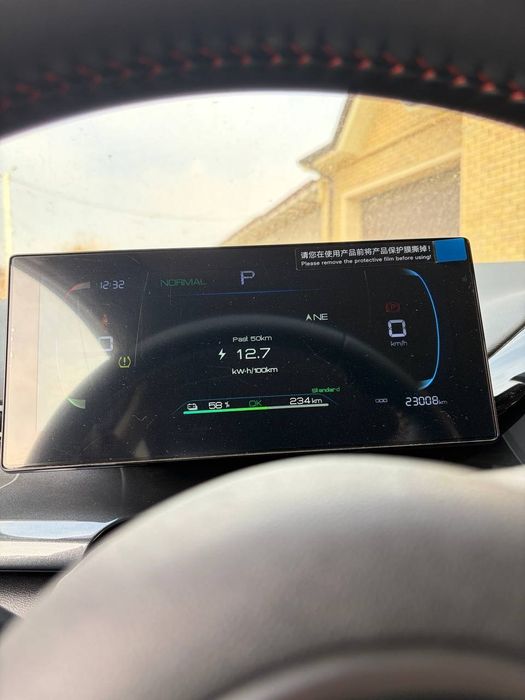 Byd e2 luxury 2024 toza