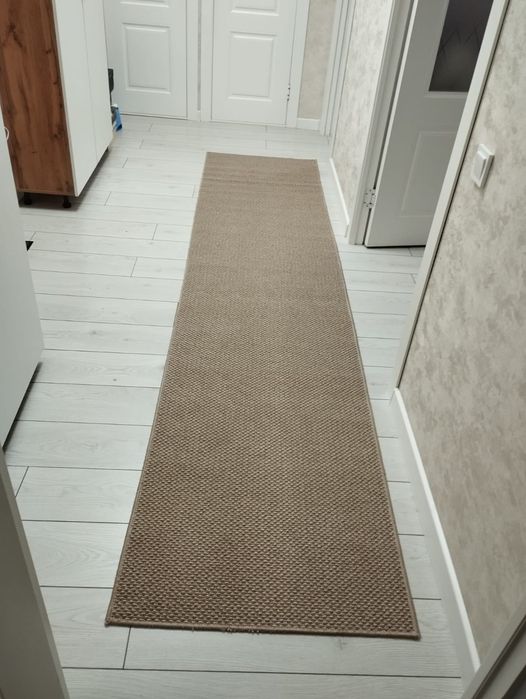 Продам дорожку и ковер на кухню