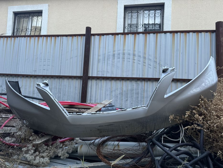 rx350 решетка оригинальная и оригинал бампер