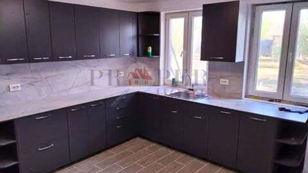 Дава под наем Къща гр. Павликени - с. Бутово 100m²